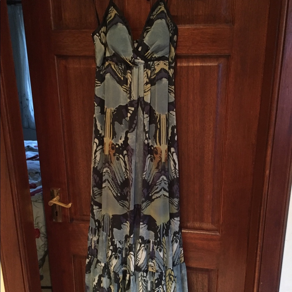 Jessica Simpson Flowy Summer Dress Halter Neck